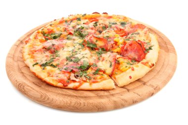 lezzetli İtalyan pizza üzerine beyaz