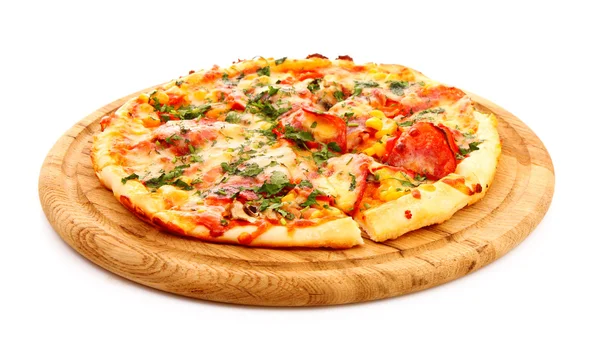 Leckere italienische Pizza über weiße — Stockfoto