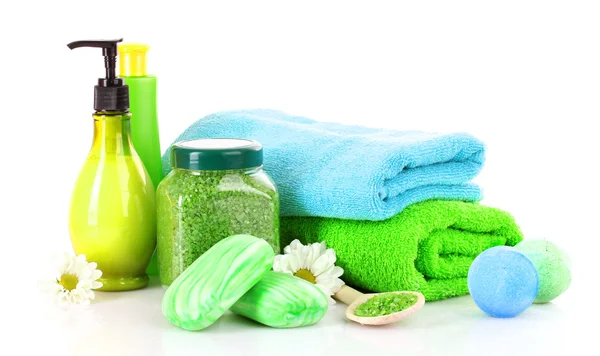 Handdukar, tvål och havssalt — Stockfoto