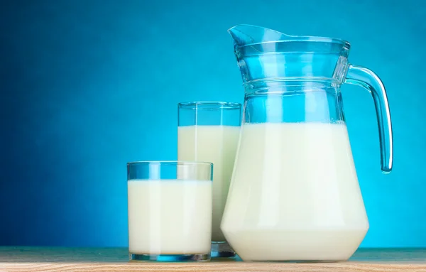 Smakelijke melk — Stockfoto