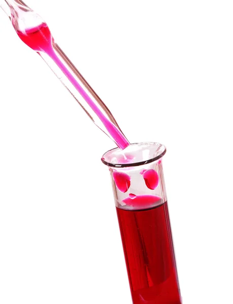 Mão segurando sangue no tubo de ensaio de perto — Fotografia de Stock