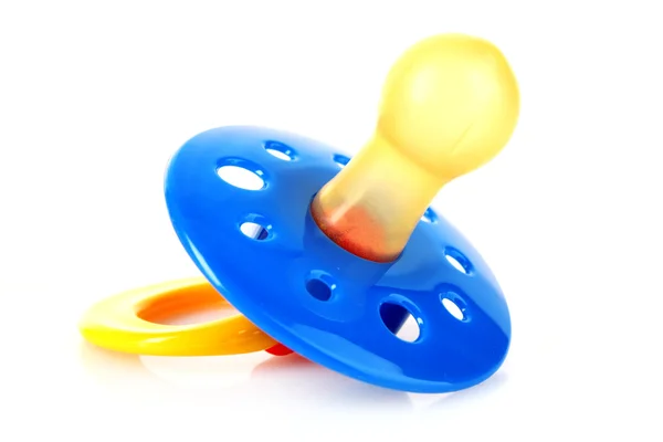 Baby-Silikonschnuller in blauer Farbe, isoliert auf weißem Hintergrund — Stockfoto