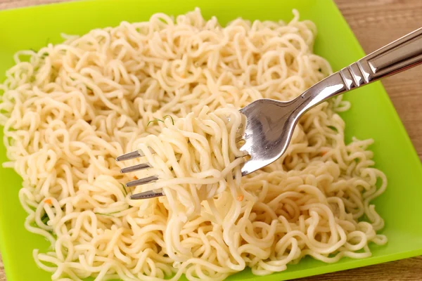 Spaghetti op de plaat — Stockfoto