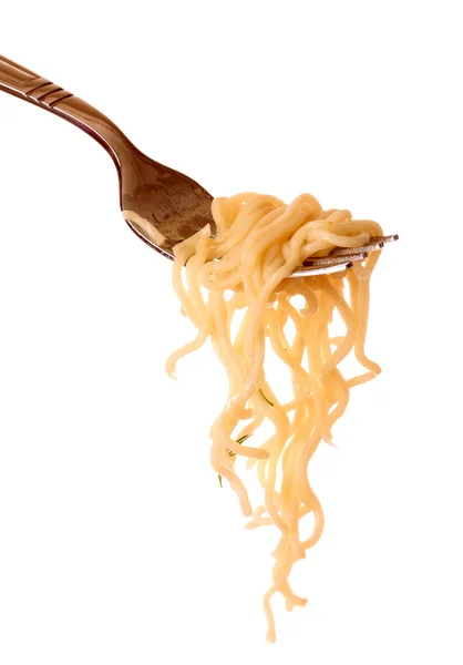 Spaghetti na widelec na białym tle — Zdjęcie stockowe
