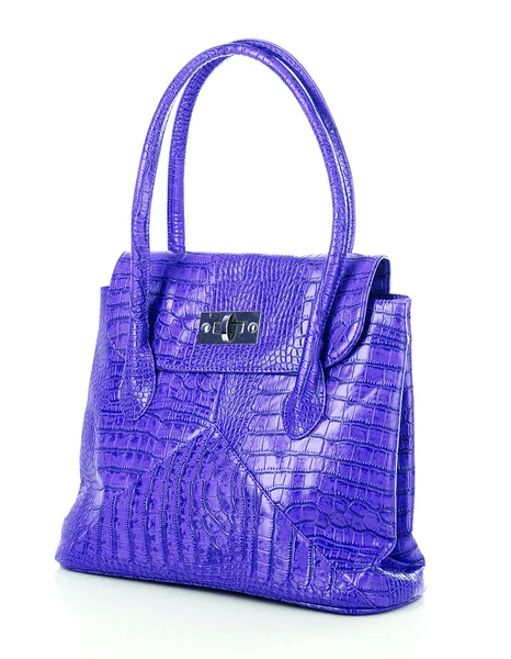 Violette Frauentasche isoliert auf weißem Hintergrund — Stockfoto