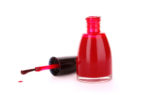 Czerwony lakier do paznokci na białym tle — Zdjęcie stockowe