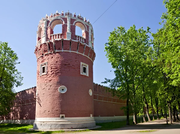 Башня древней крепостной стены, Москва — стоковое фото
