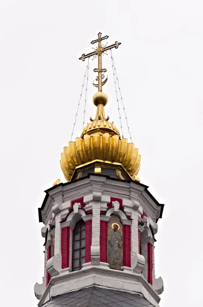 Arany kupola a templom felett fehér — Stock Fotó