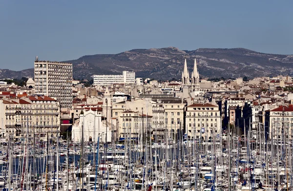 Widok od starego portu w Marsylii, Francja — Zdjęcie stockowe
