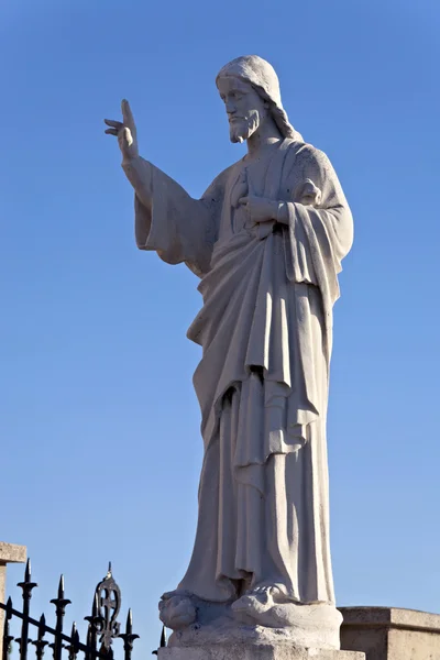 Estátua de Jesus Cristo na Notre-Dame de la Garde, Marselha — Fotografia de Stock