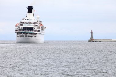 Denizde gdynia Polonya'da büyük yolcu gemisi