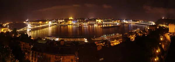 Panorama notturno Budapest — Foto Stock