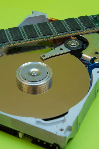 Hard disk and RAM memory — Stock Photo, Image