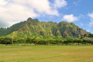 Ko'olau Mountain Range clipart