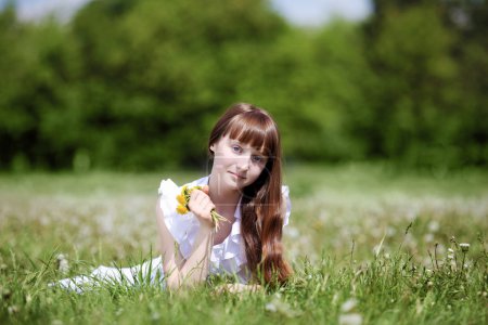 fille dans le parc