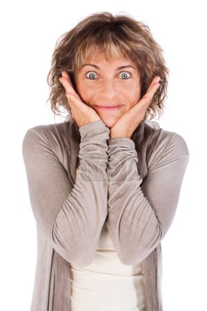 Femme âgée souriante, Isolée 