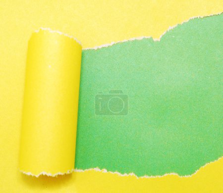 Papier déchiré 
