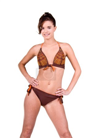 Brunette bikini fille sur blanc 