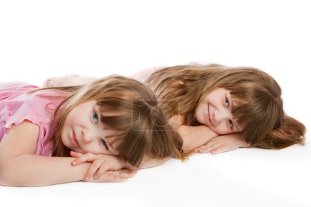 Deux jolies petites filles 